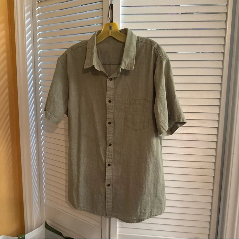 Men's Casual Button Down Shirt - Olive - Picture 1 of 12